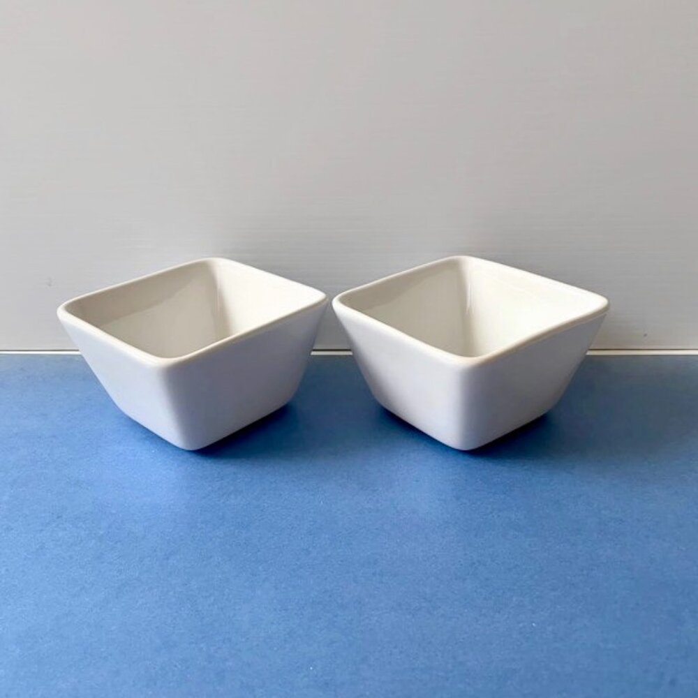 simple addi+ions.  Square ceramic dip bowls